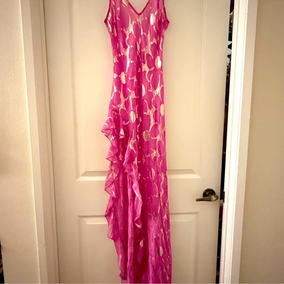 Delfi Collective Lara Long Pink Dress - Picture 2 of 2